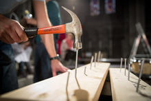 Lade das Bild in den Galerie-Viewer, Out of Darkness - Nidaros domkor, Vivianne Sydnes